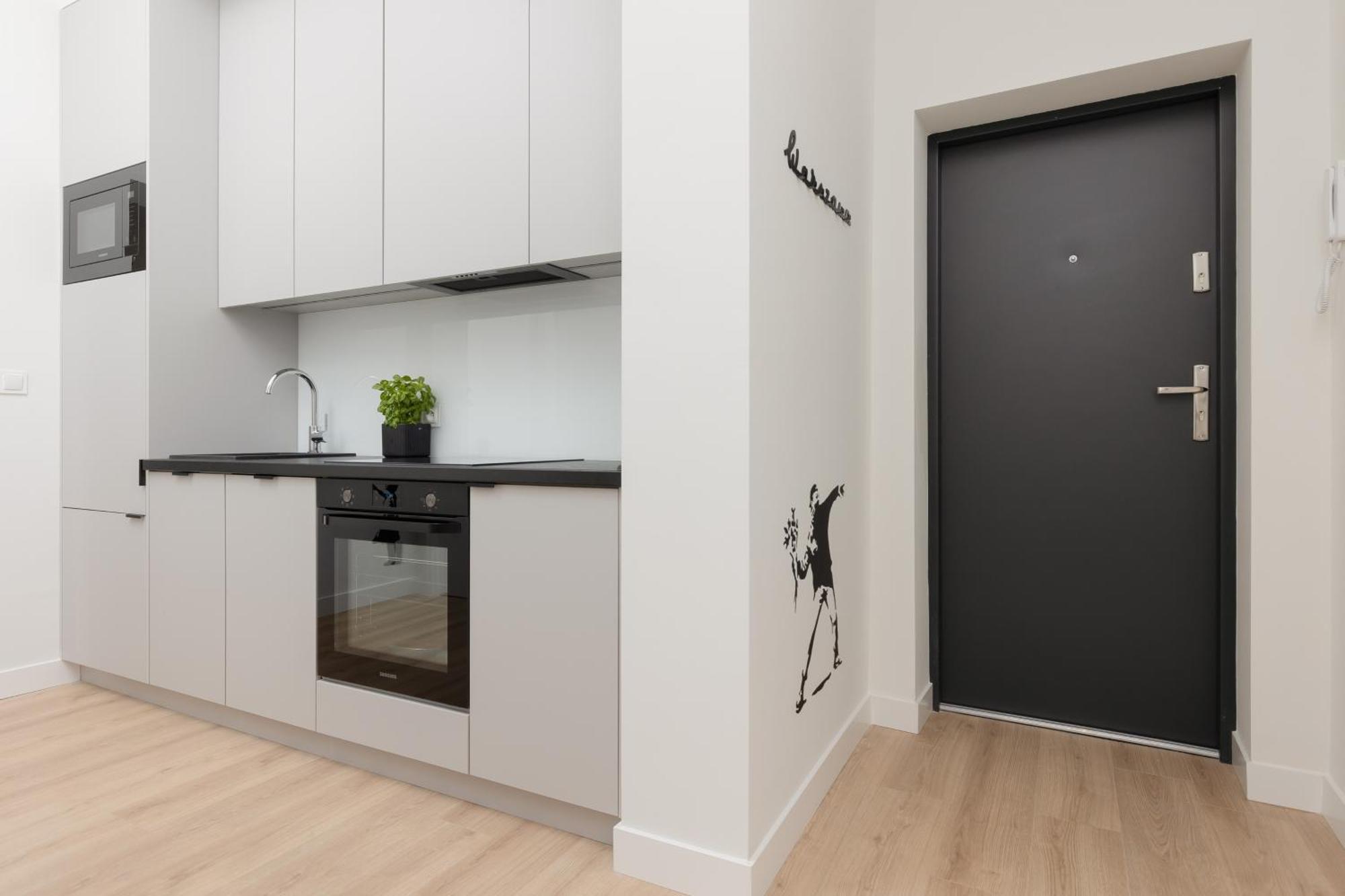 City Panorama Spacious Apartment By Renters Prestige วอร์ซอ ภายนอก รูปภาพ