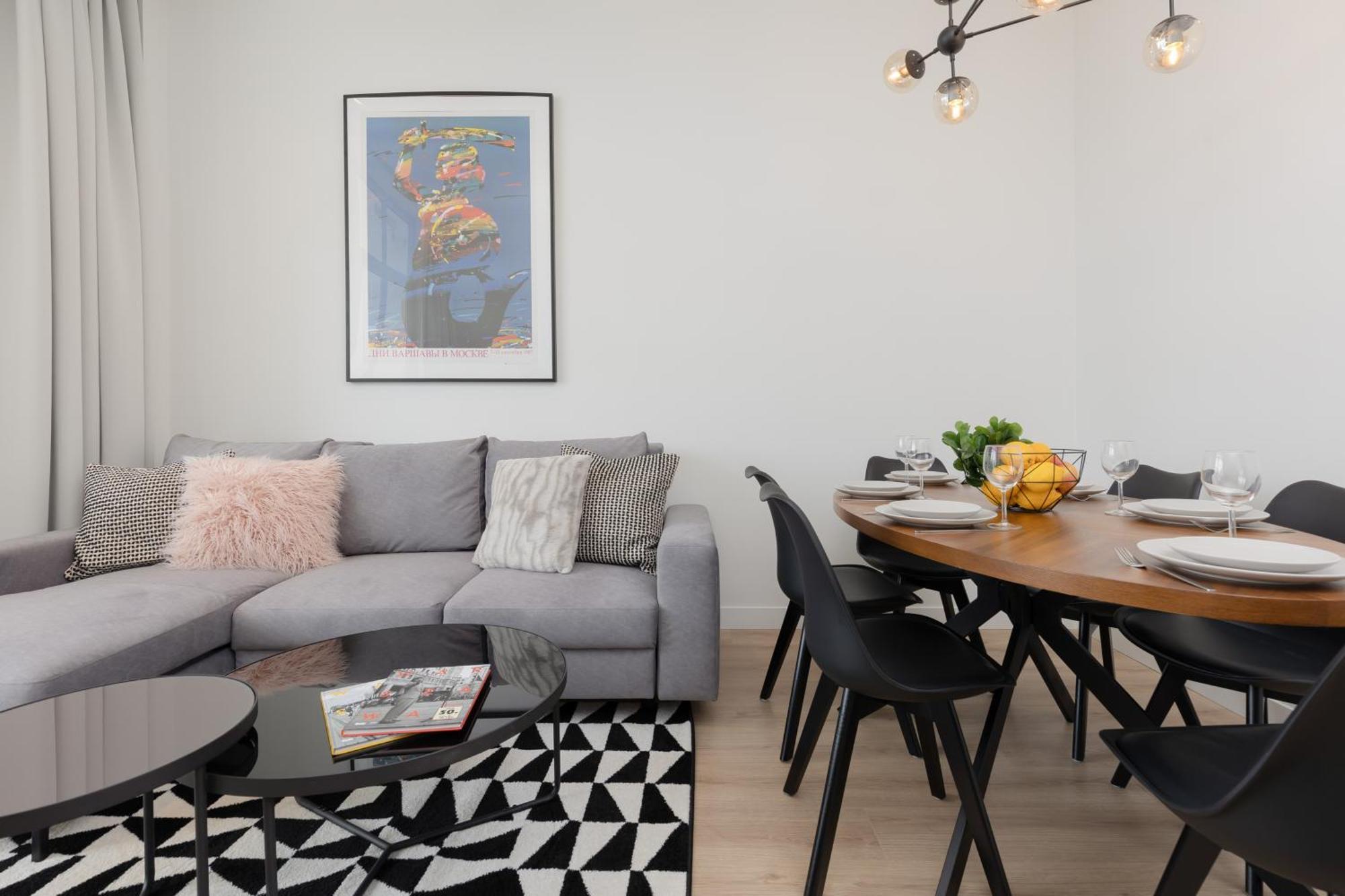 City Panorama Spacious Apartment By Renters Prestige วอร์ซอ ภายนอก รูปภาพ