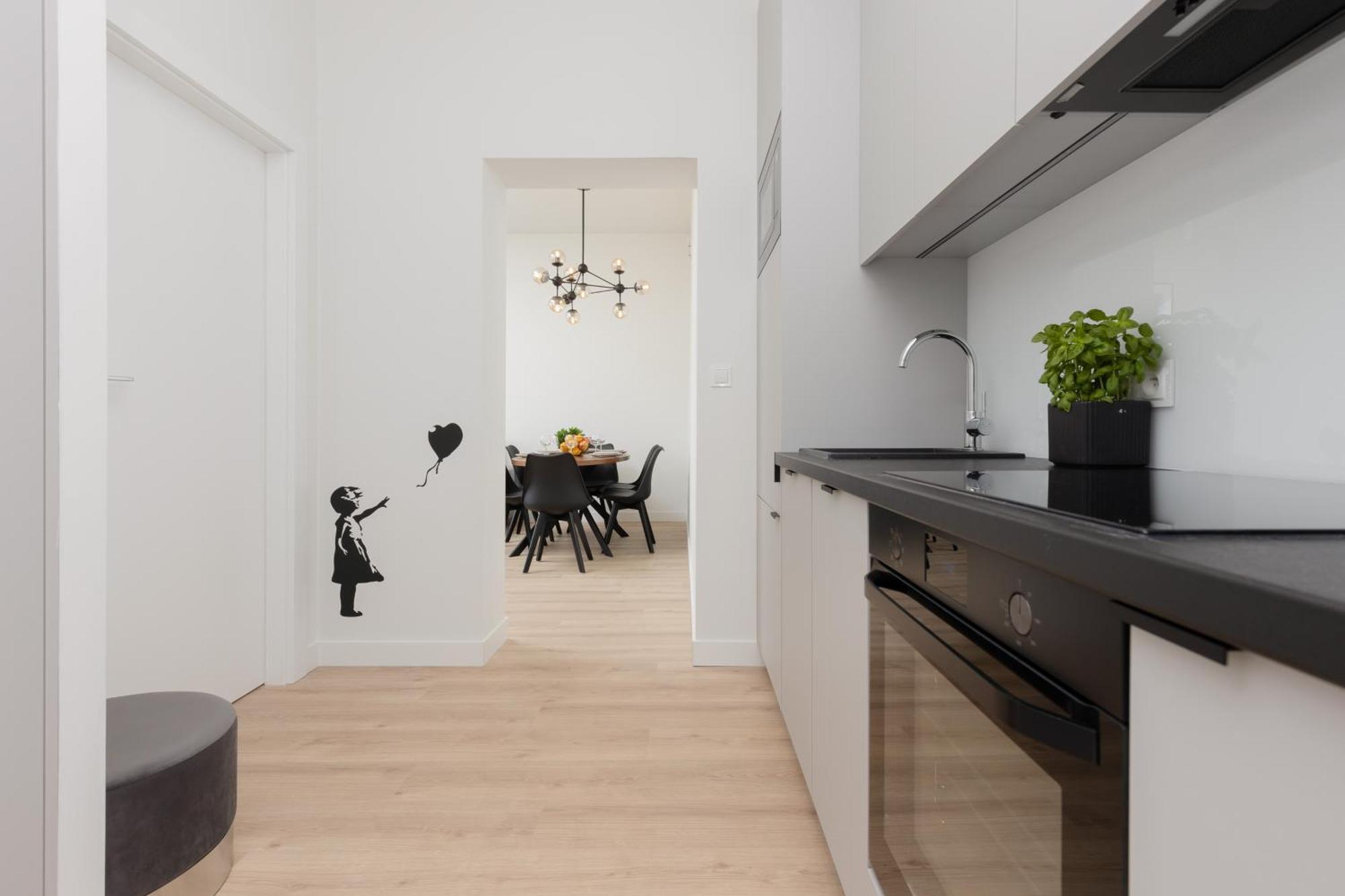 City Panorama Spacious Apartment By Renters Prestige วอร์ซอ ภายนอก รูปภาพ